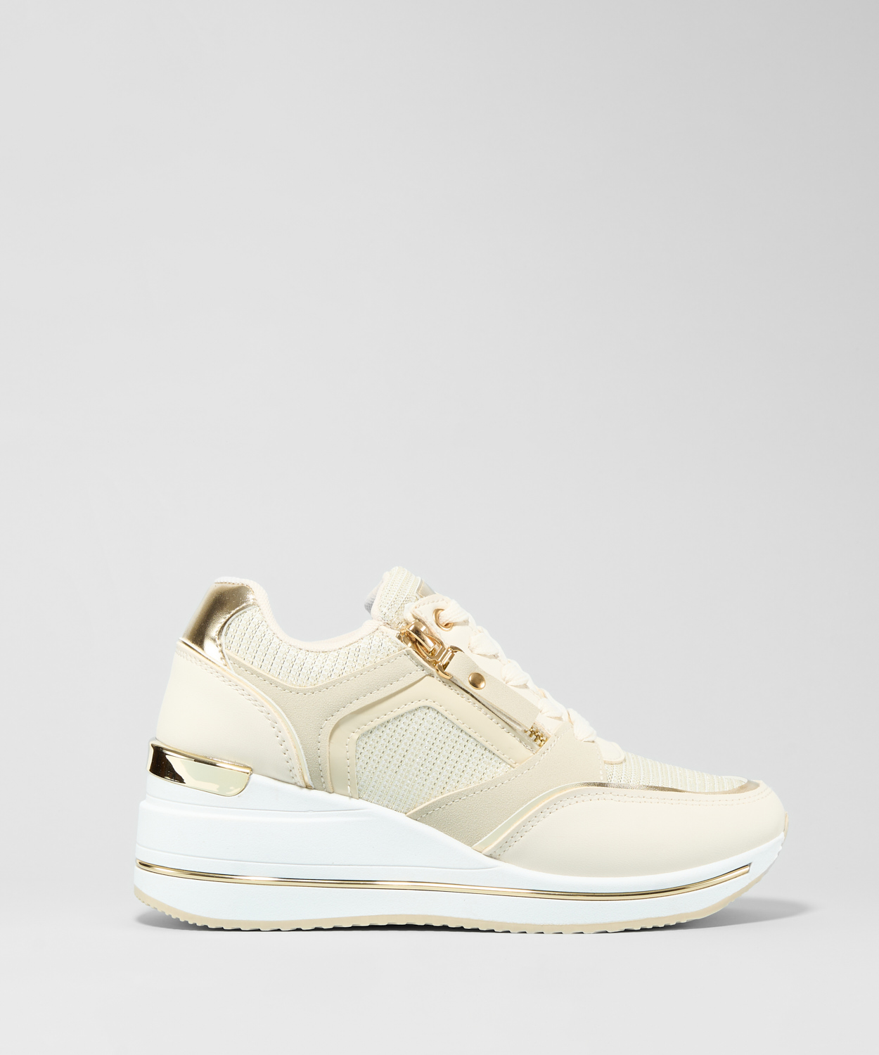 Zapatillas cu&ntilde;a detalles image number null